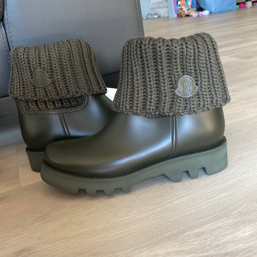 Moncler boots